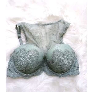 NWT Victoria's Secret Lace Bralette